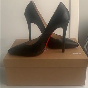 NEVER WORN - Christian Louboutin Pigalle Pump